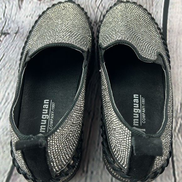 MUGUAN COMPANY - 1997 Black Silver Jeweled Slip On Flats - Picture 13 of 17